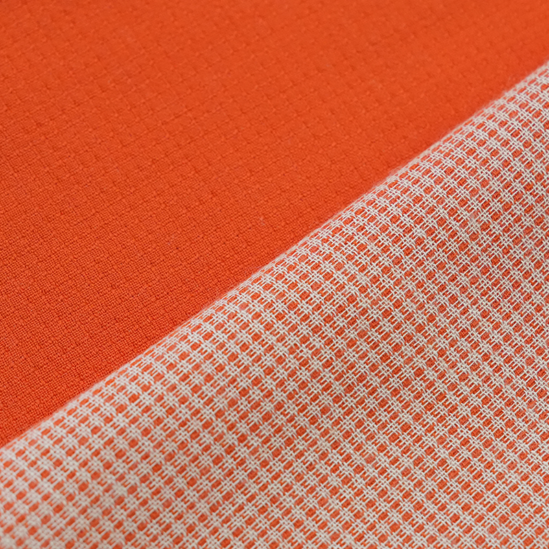 Flammhemmendes Aramid-Viskose-Mischgewebe